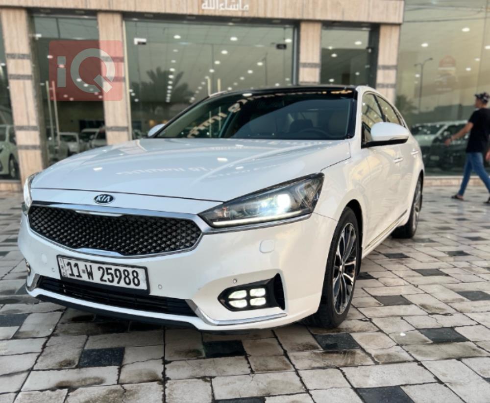 Kia Cadenza